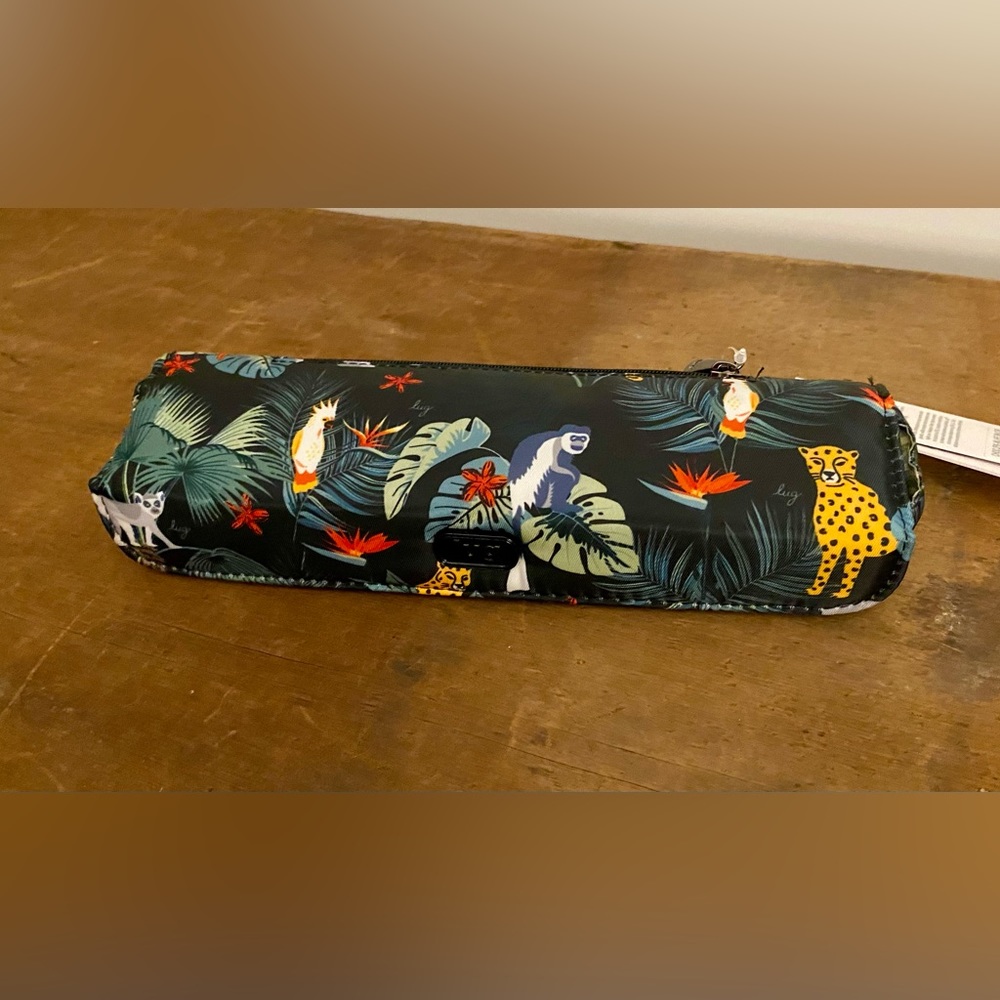NWT - Lug Choo Choo pill organizer